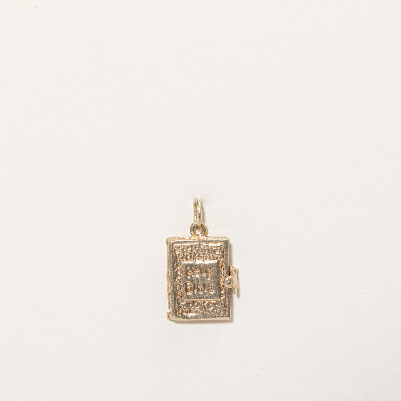 Vogue Accent Dazzling Glow 10k Yellow Gold Holy Bible Charm