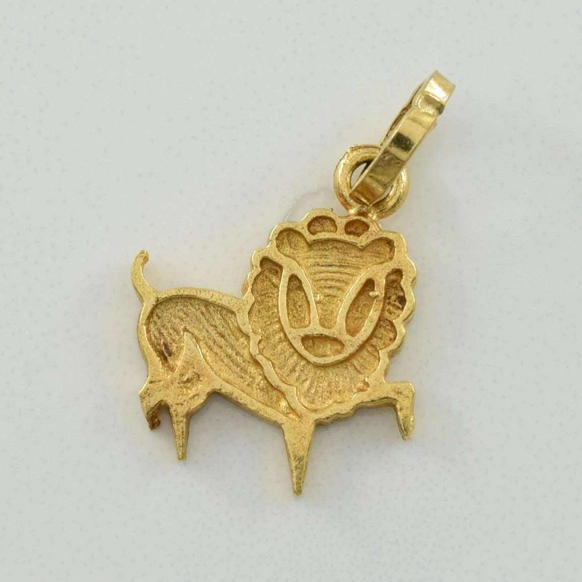Vogue Design 10k Yellow Gold Lion Charm |