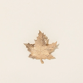 10k Yellow Gold Textured Maple Leaf Brooch Handcrafted Accessories