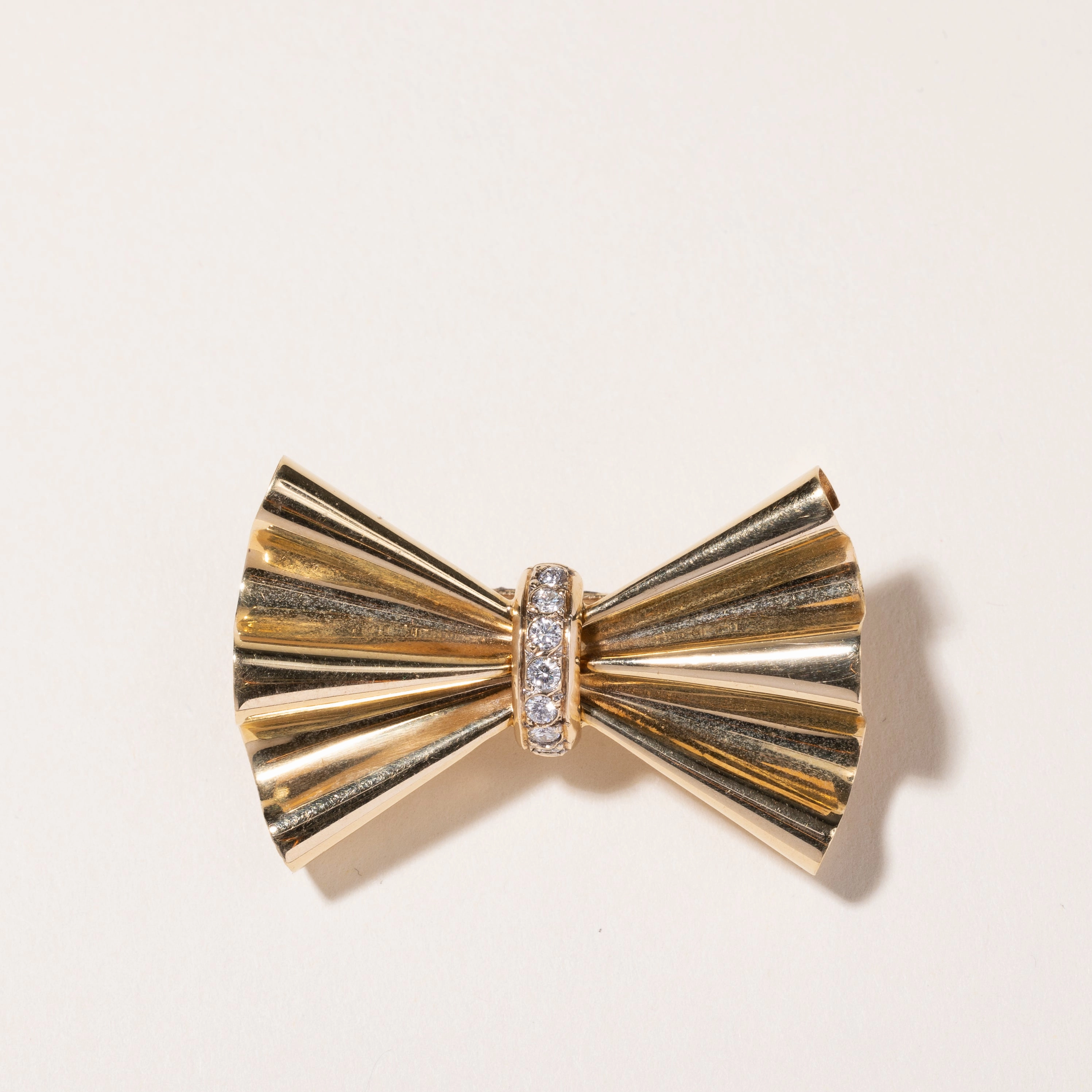 14k Yellow Gold Bow Design Diamond Brooch | 0.28ctw | Premium Feel Charming Accessories