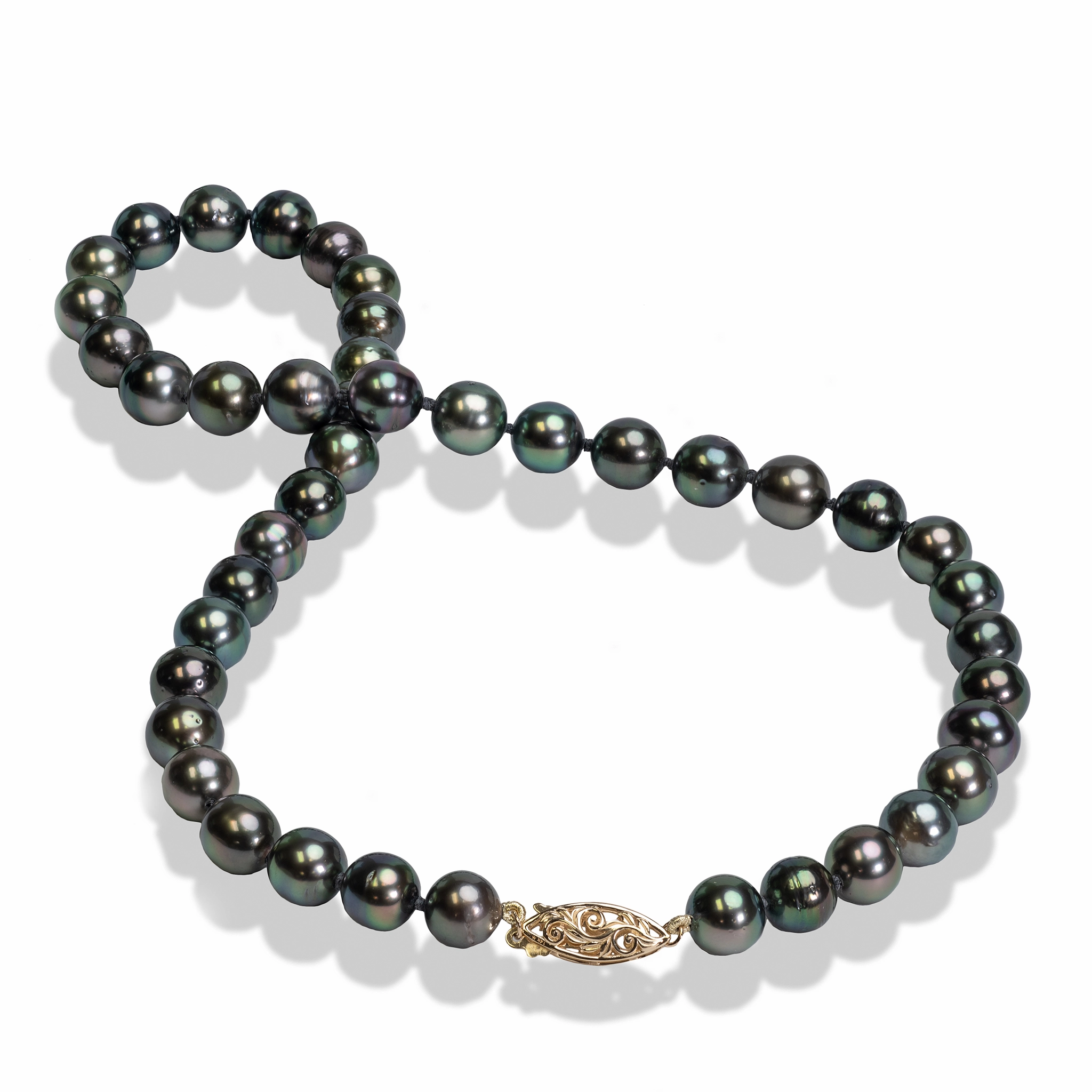 Textured Detail 18-19" Tahitian Black Pearl Strand with Gold Clasp - 8-10mm