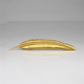 1900s Gold Feather Brooch | Vibrant Appeal