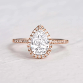 Red Carpet classic accessory 1.0-2.0ct Pear Shaped Lab Grown Diamond Classic Halo Gold Ring