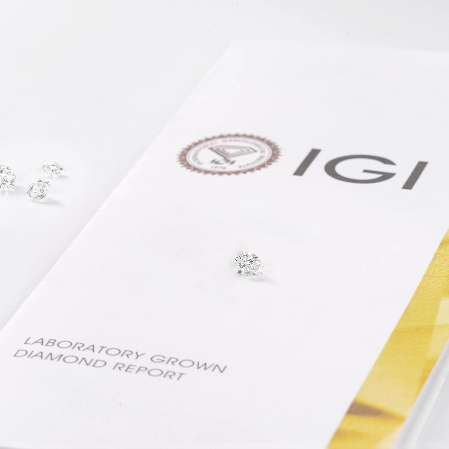 Premium Craft Sleek Texture 1.0ct Pear Blue Lab Grown Diamond Vintage Ring Set 2pcs - Lydia