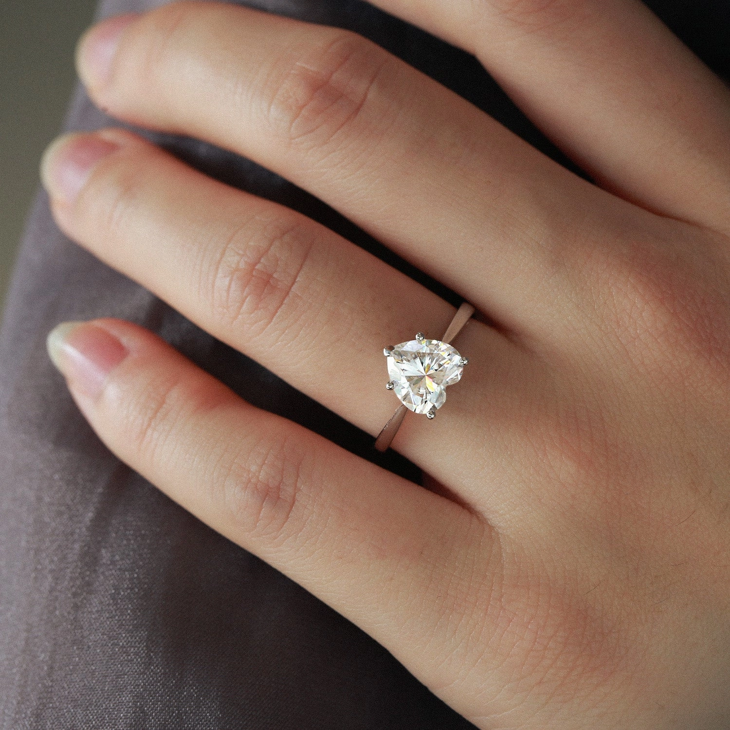 2.0ct Heart Shaped Moissanite Classic Solitaire Ring Distinctive Detail Artisan Craft