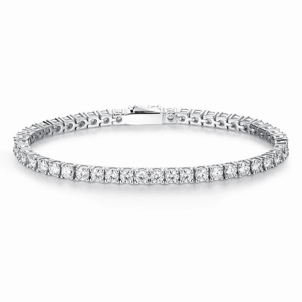 Glamorous Gem Trendy Glow 3.5 CT. Classic Round Shaped Moissanite Tennis Bracelet