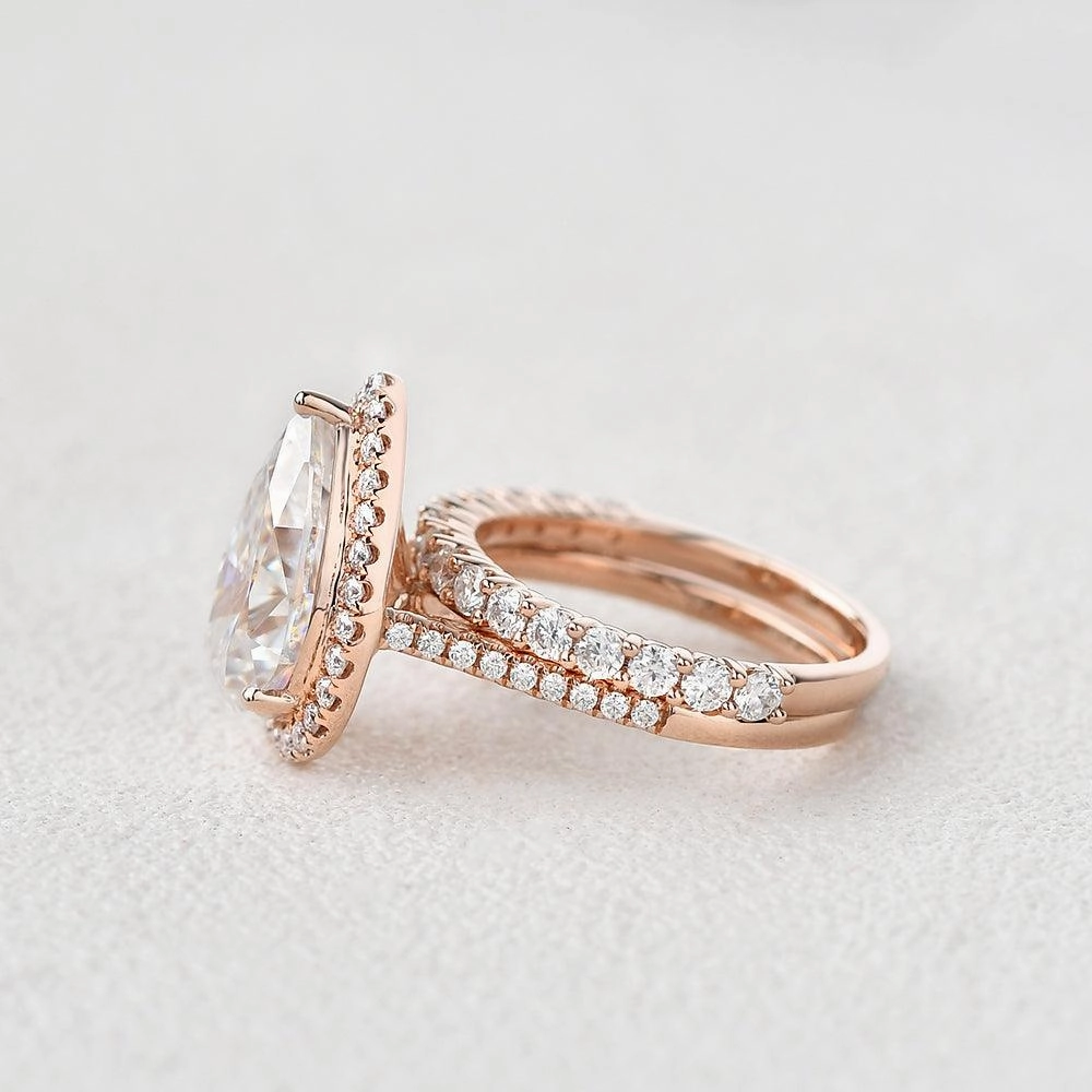 Elegant Spark Dynamic Detail 3.5ct Pear Shaped Moissanite Ring Set 2pcs