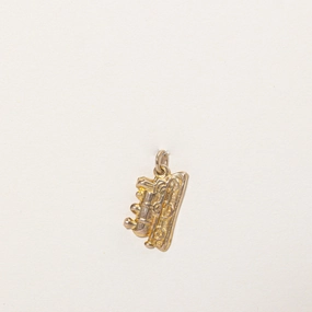 Tailored Mood 9k Yellow Gold Train Charm