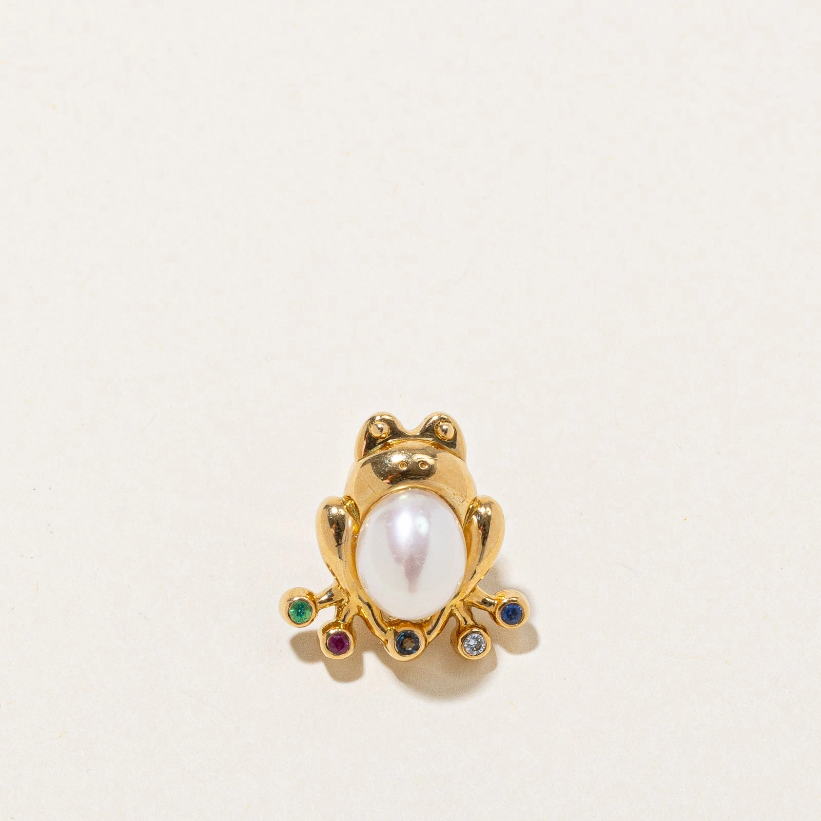 Luxury feature 'Miwa' Multi Gemstone and Pearl Frog Pin | 0.15ctw