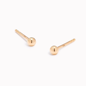 Romantic Feel 14k Sphere Studs - Silje Luxe