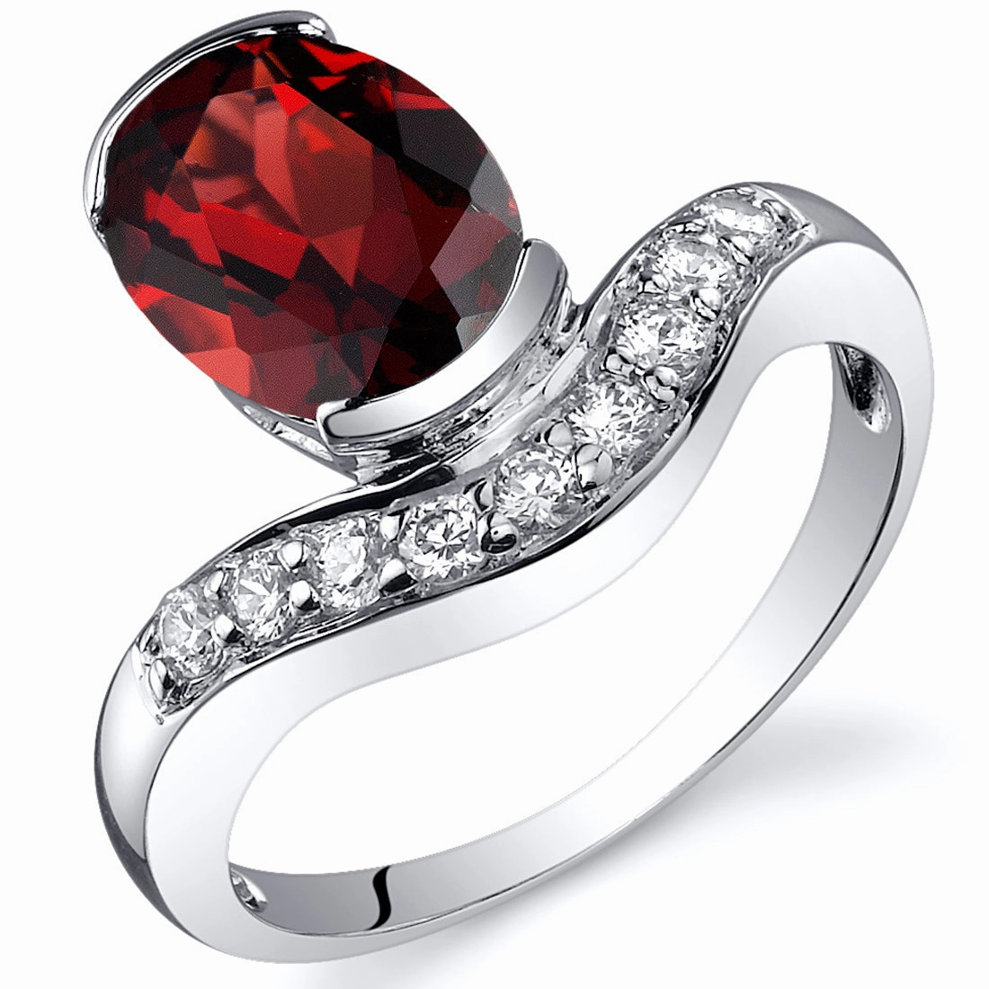 Romantic Design Subtle Form Garnet Oval Cut Sterling Silver Ring Size 9