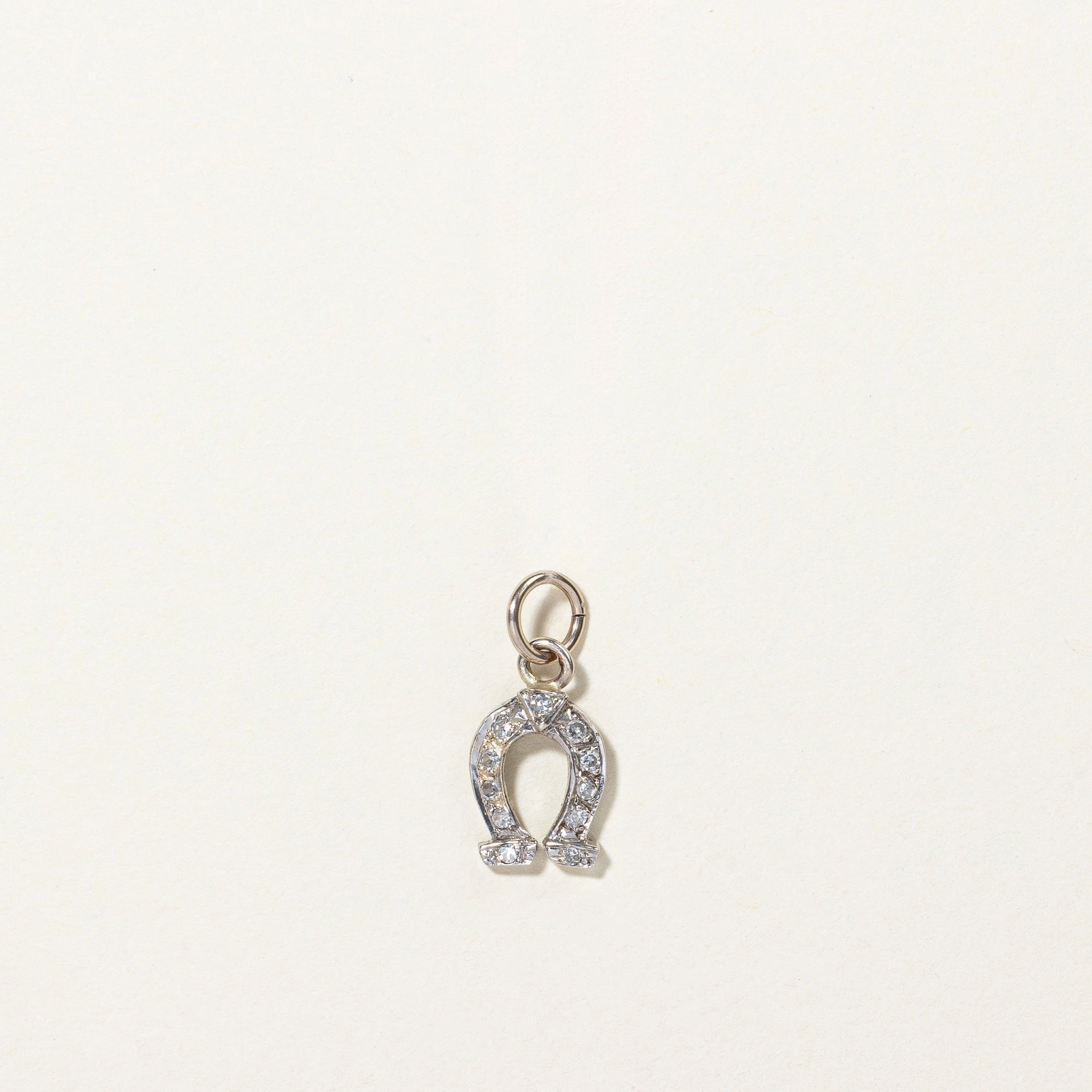 Glamorous Detail Refined Spark Diamond Horseshoe Pendant | 0.11ctw |