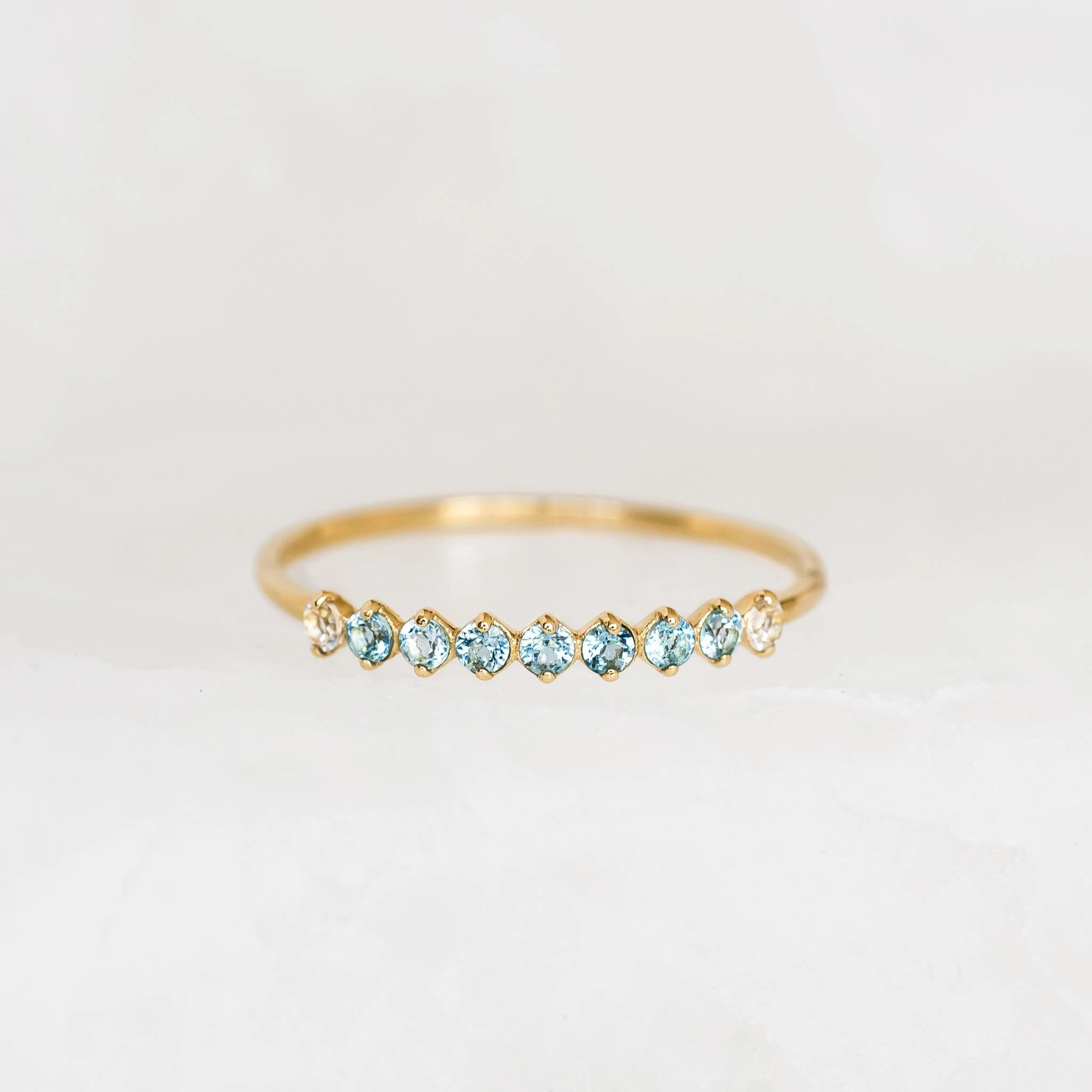 Statement Piece gentle touch September Birthstone Ring 14k Gold - Ombre London Blue Topaz