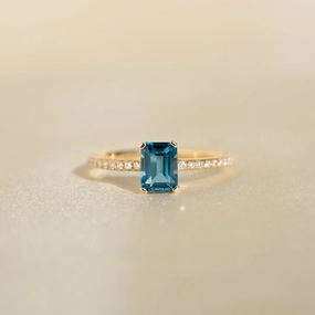 Baguette London Blue Topaz and Diamond Ring 14k Gold - Safiya Luxury Touch Design