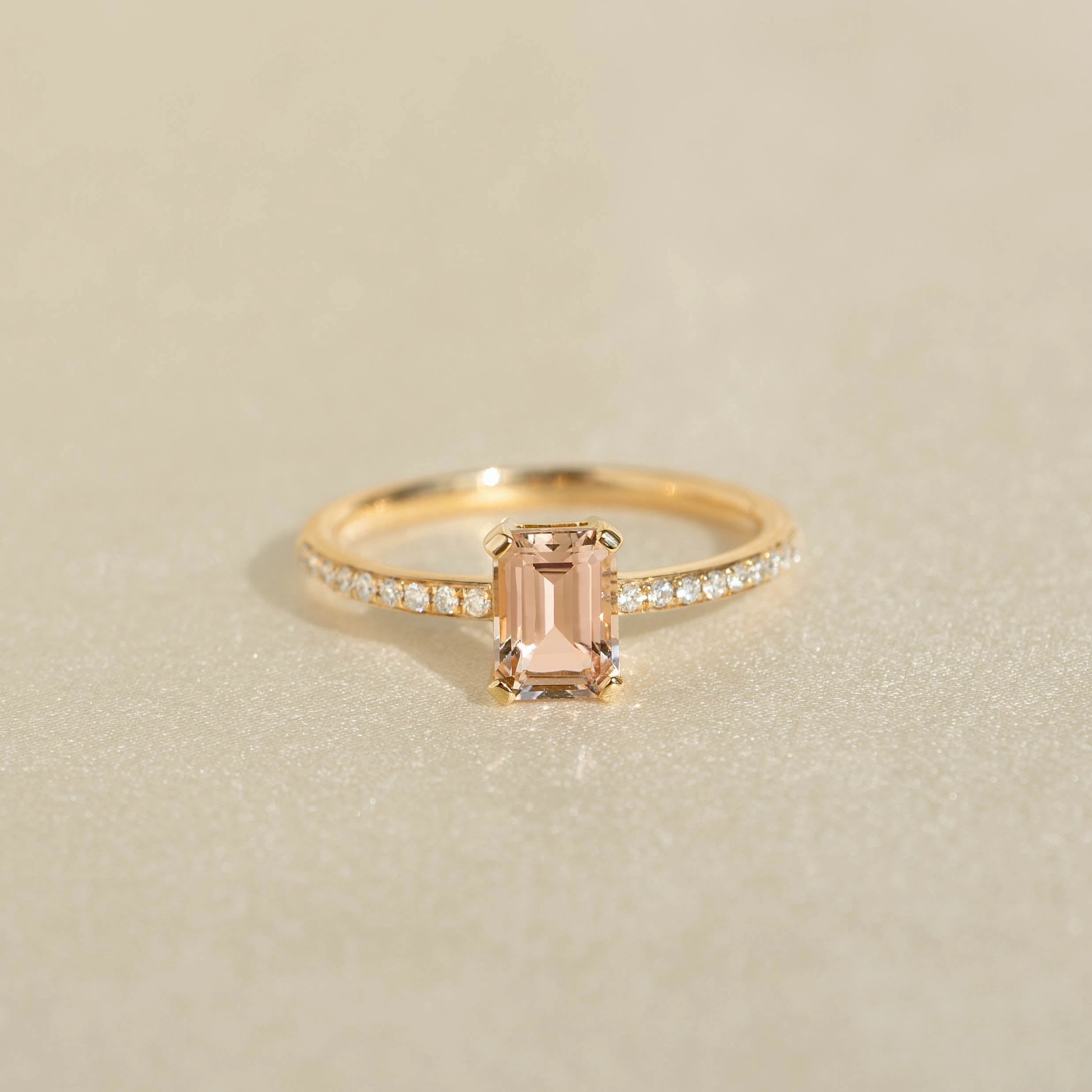 Crisp Edge Vacation Mood Baguette Morganite and Diamond Ring 14k Gold - Safiya