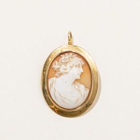 Camera Glow Glistening Glow Birks' Carved Shell Cameo Brooch & Pendant | 7.50ct |