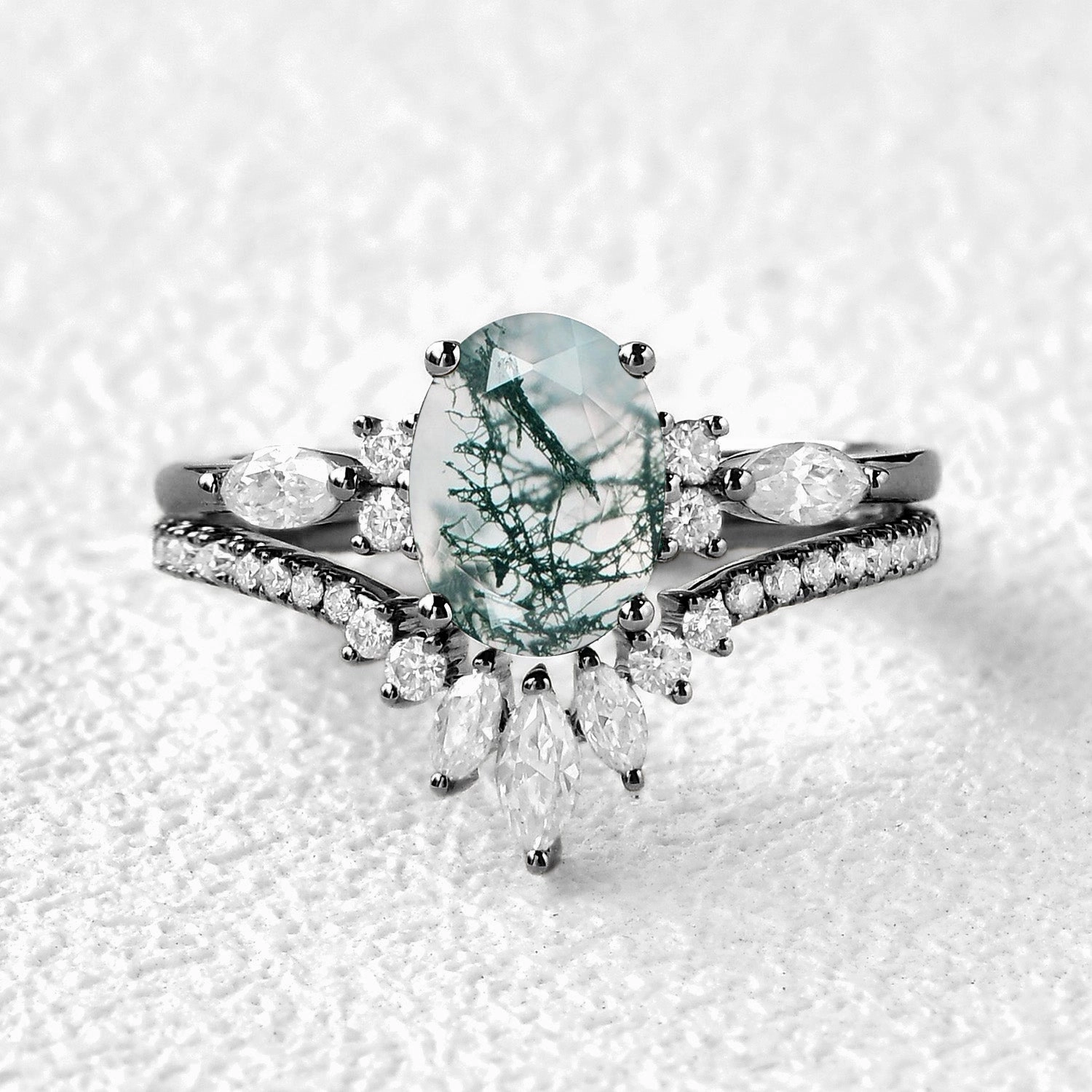 Black Gold 1.5ct Oval Cut Moss Agate Engagement Ring Set 2pcs Stylish Expression Soft Glimmer