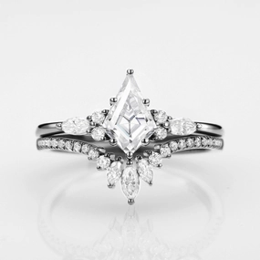 Stylish pieces Black Gold Kite Cut Moissanite Ring Set 2pcs - Rebecca