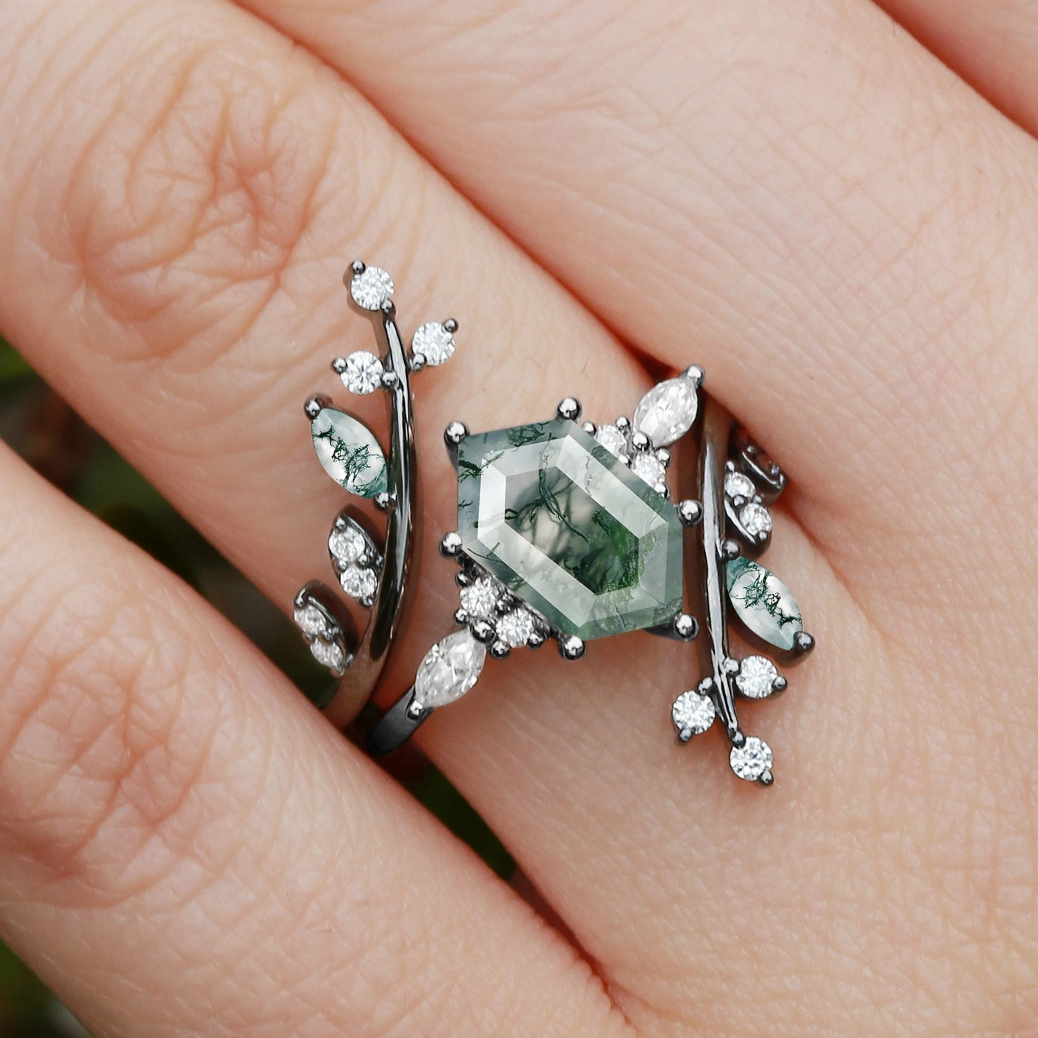 Chic Design Glam Party Black Gold Moss Agate Cage Elongated Hexagon Engagement Ring Set 2pcs - Mossera