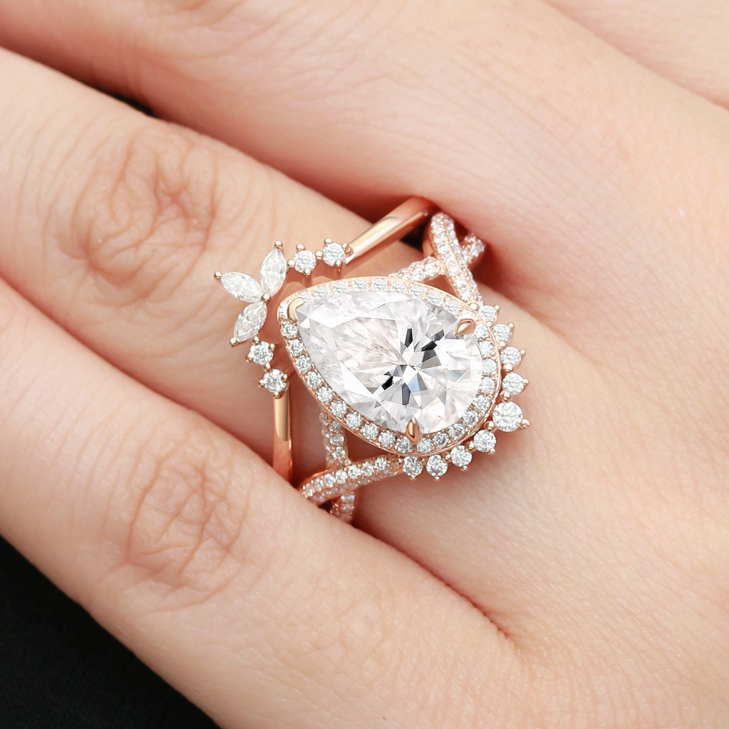 Black Gold Pear Shaped Moss Agate Antique Halo Infinity Ring Sets 2pcs Evening Spark Secure look