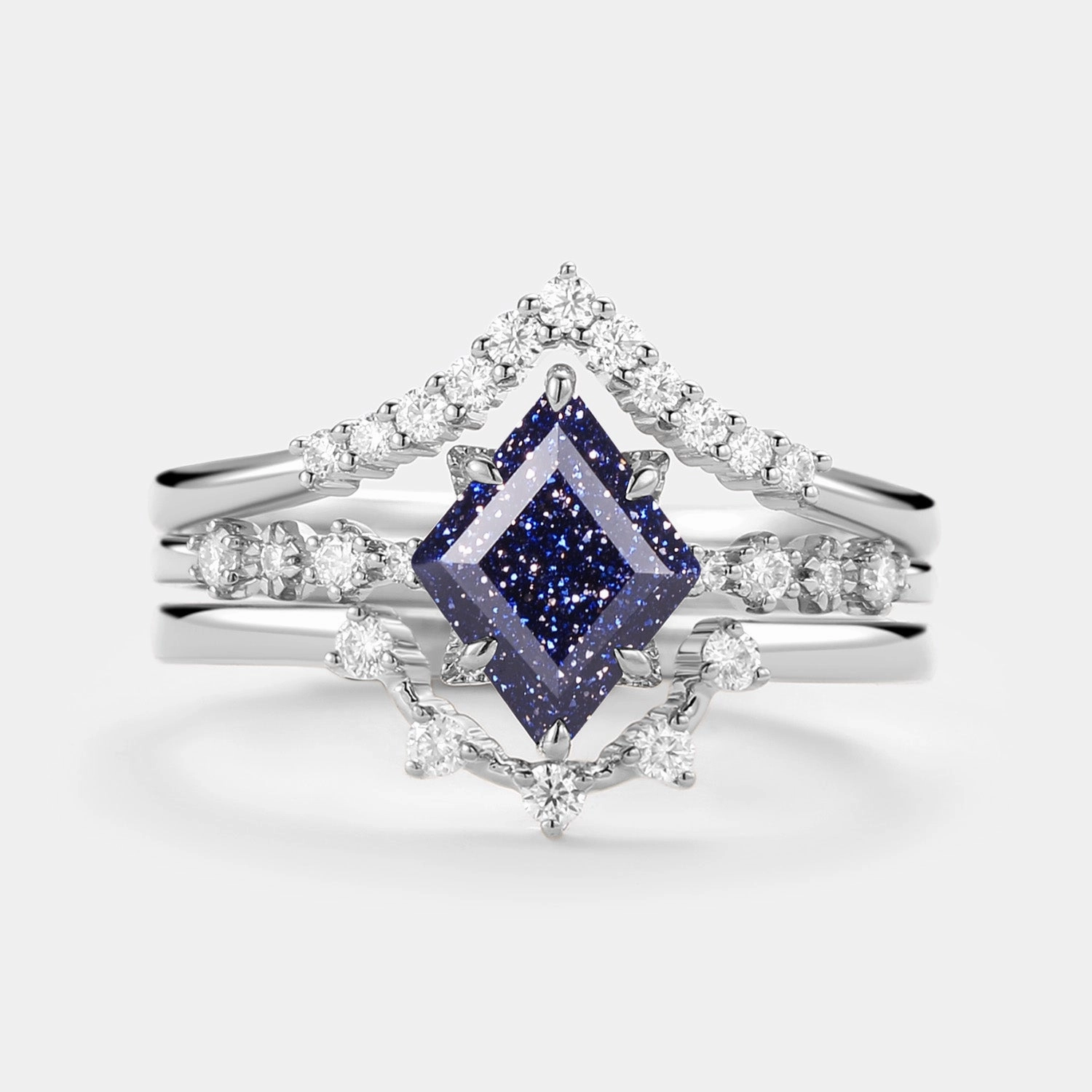 Petite Edge Timeless Spark Blue Sandstone & Moissanite Ring Set 3pcs - Violet