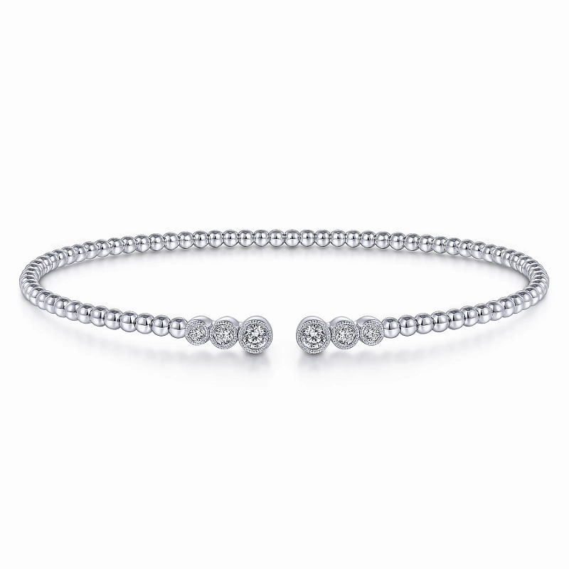 Stylish Fit Timeless Mood 14K White Gold Bujukan Diamonds Split Bangle