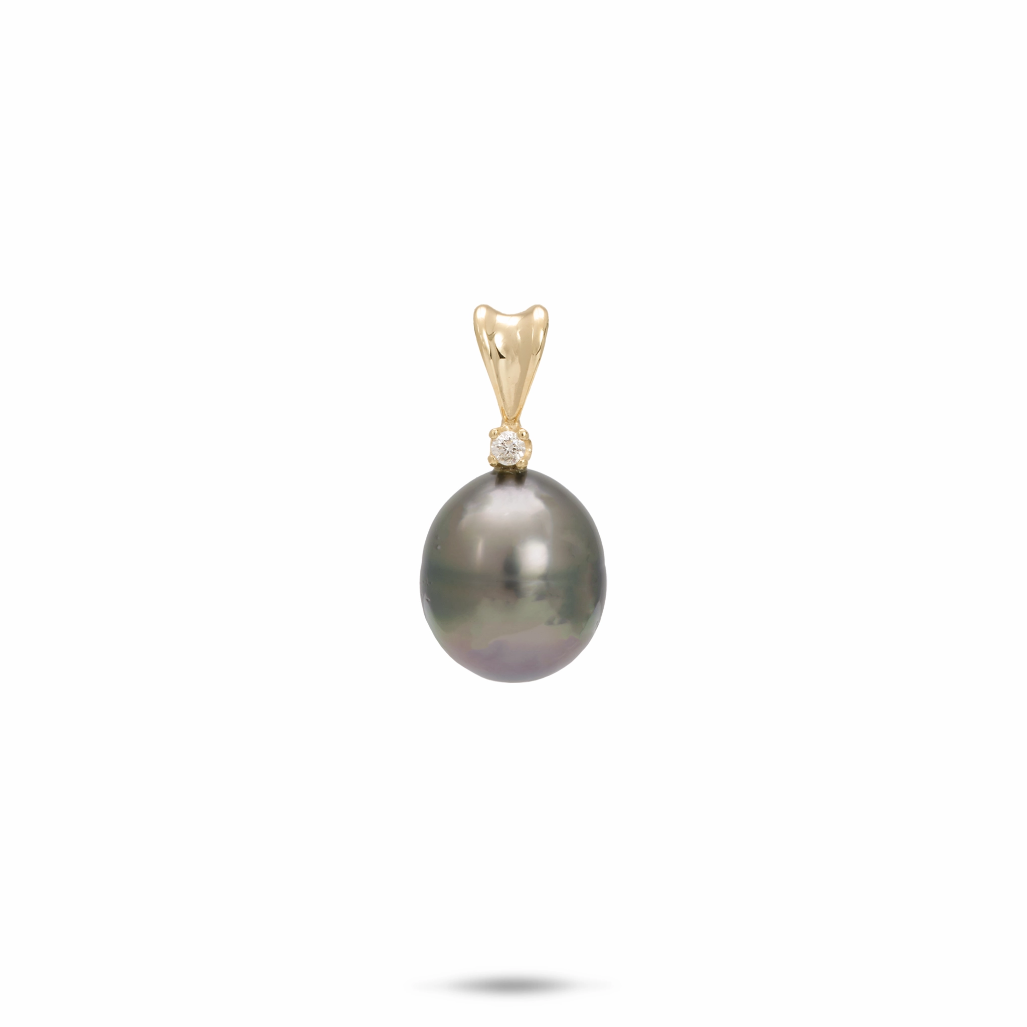 Tahitian Black Pearl Pendant in Gold with Diamond - 8-9mm Camera Ready Favorite Accent