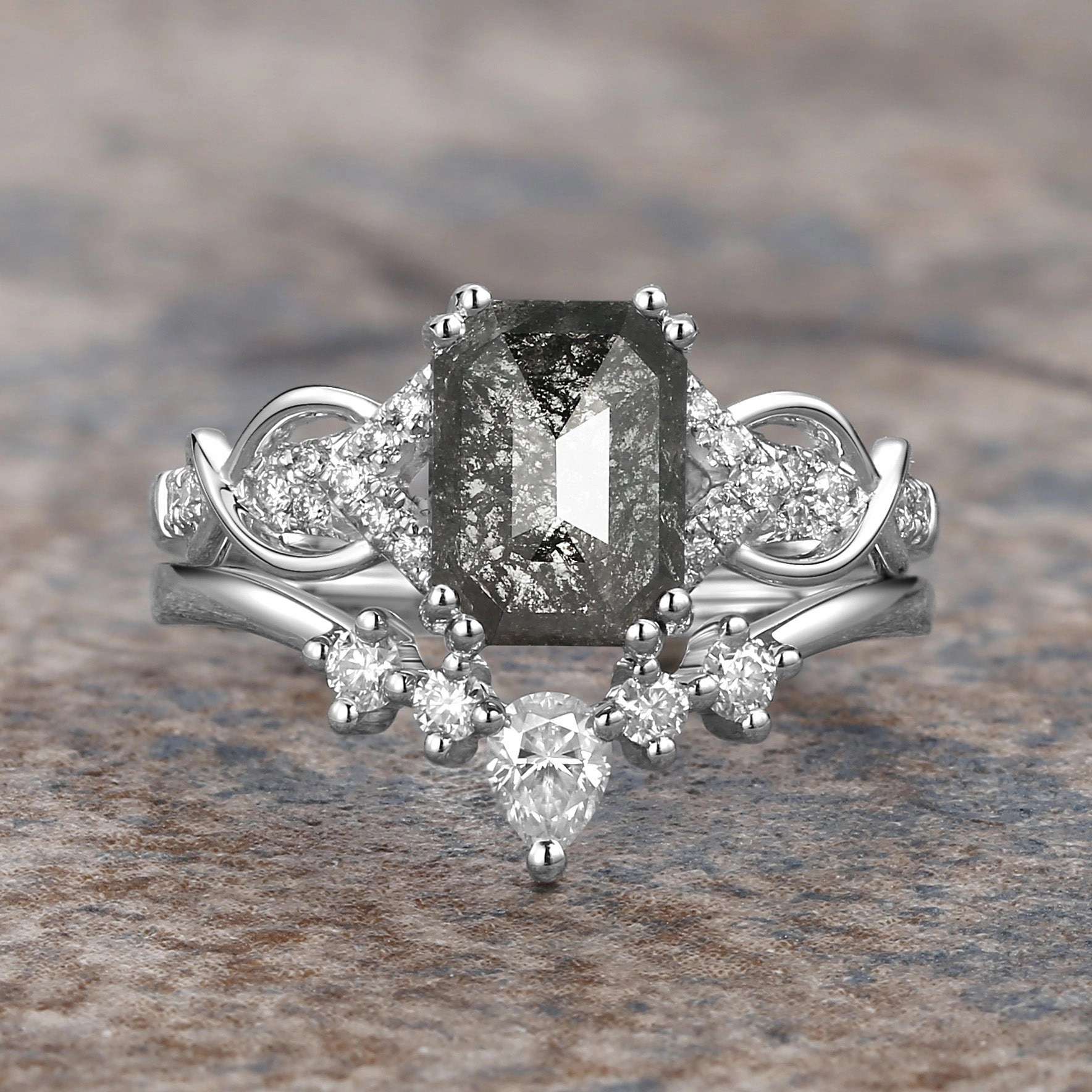 Shiny Pop Modern Element Cushion Cut Salt and Pepper Diamonds Vintage Engagement Ring Sets 2pcs