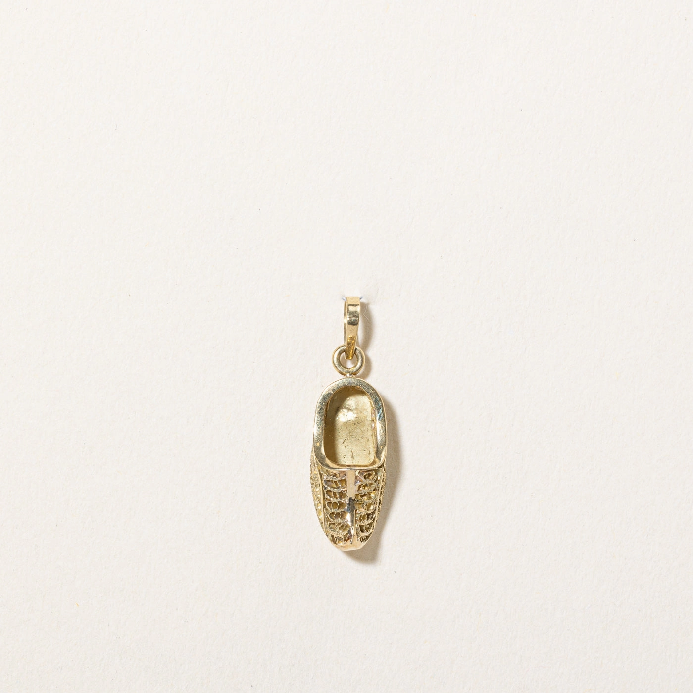 Wedding Ensemble 18k Yellow Gold Clog Charm