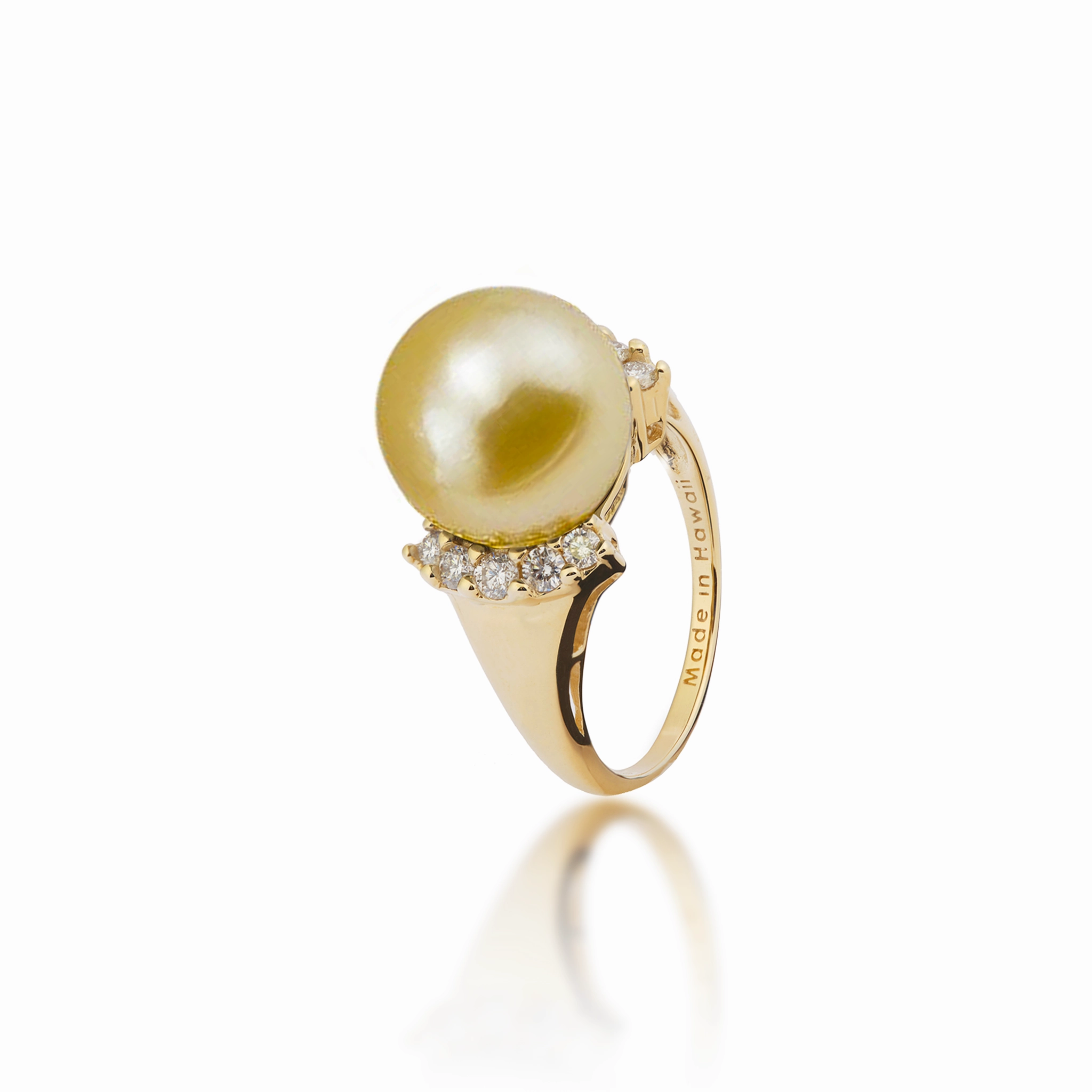 Eye-Catching Detail South Sea Gold Pearl Ring in Gold with Diamonds - 12-13mm