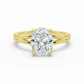 Classic Oval Solitaire Engagement Ring with Split Shank Glossy Touch