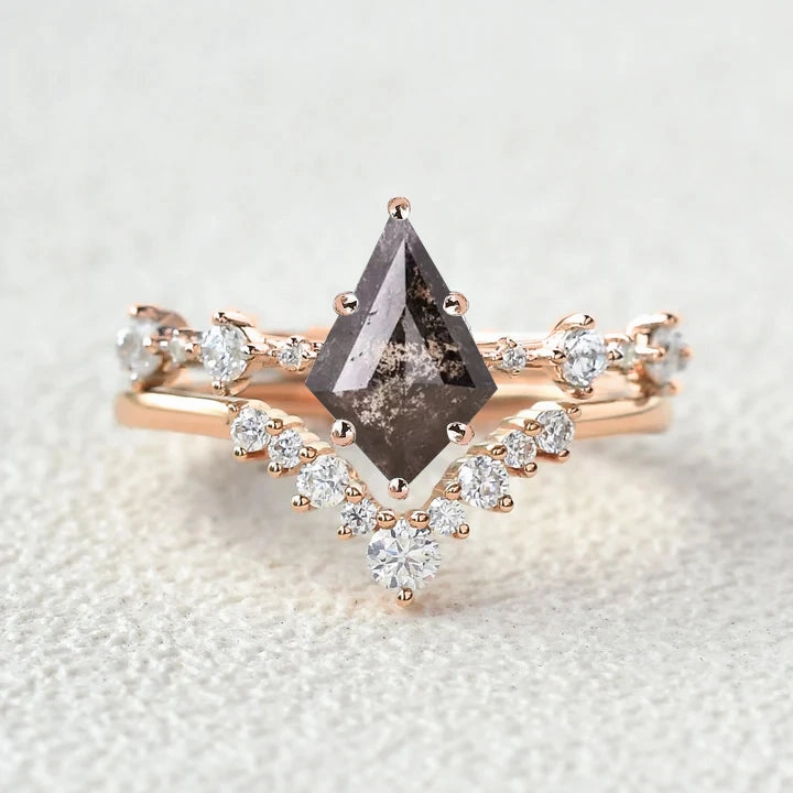 Cluster Black Rutilated Quartz Engagement Ring Sets 2pcs Modern Glow