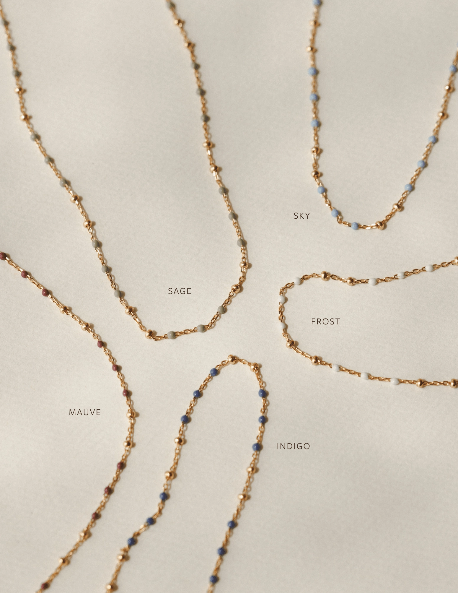 Premium Ornament Gorgeous Present Confetti Enamel Chain