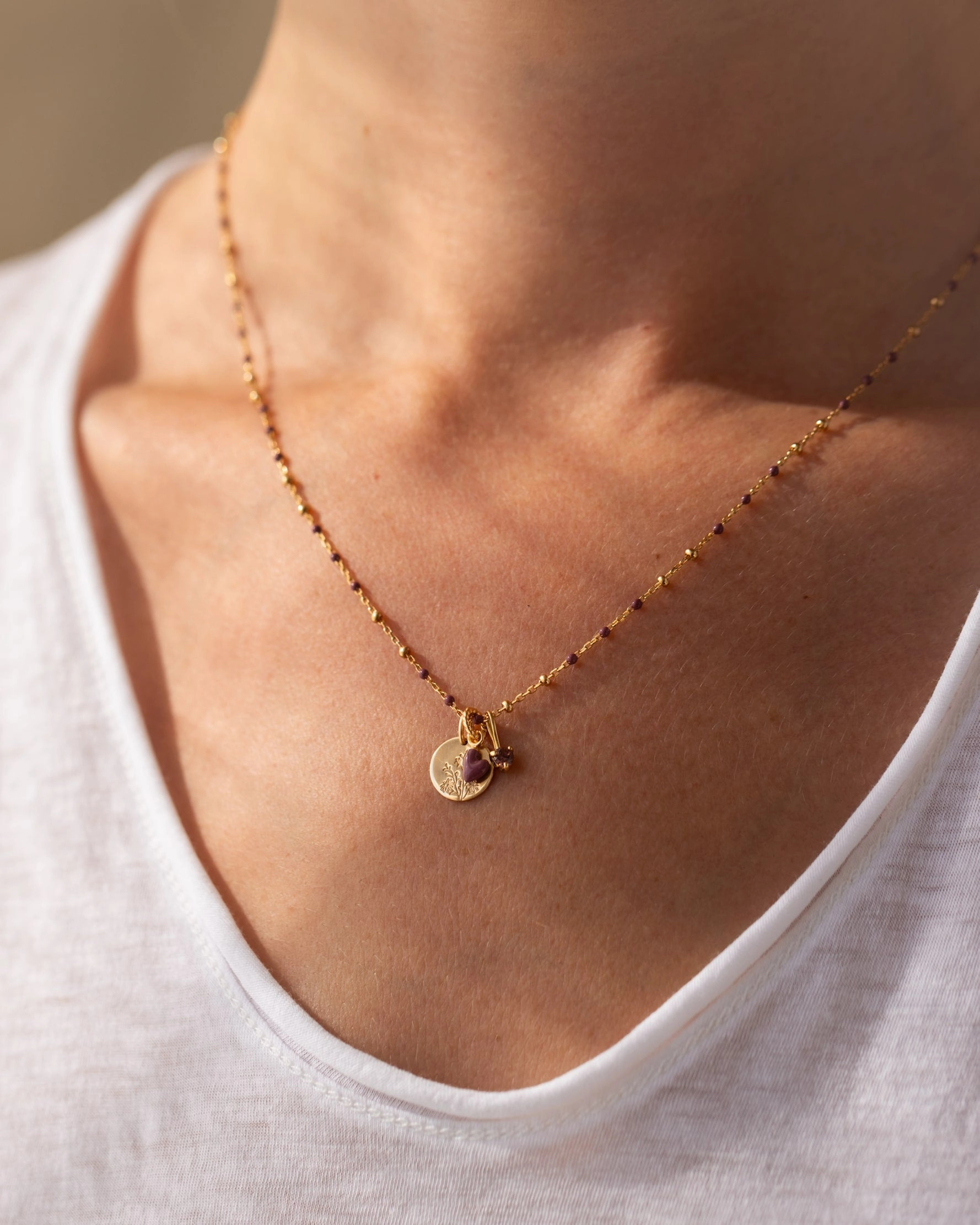 Confetti Enamel Chain Iconic Touch Modern Radiance