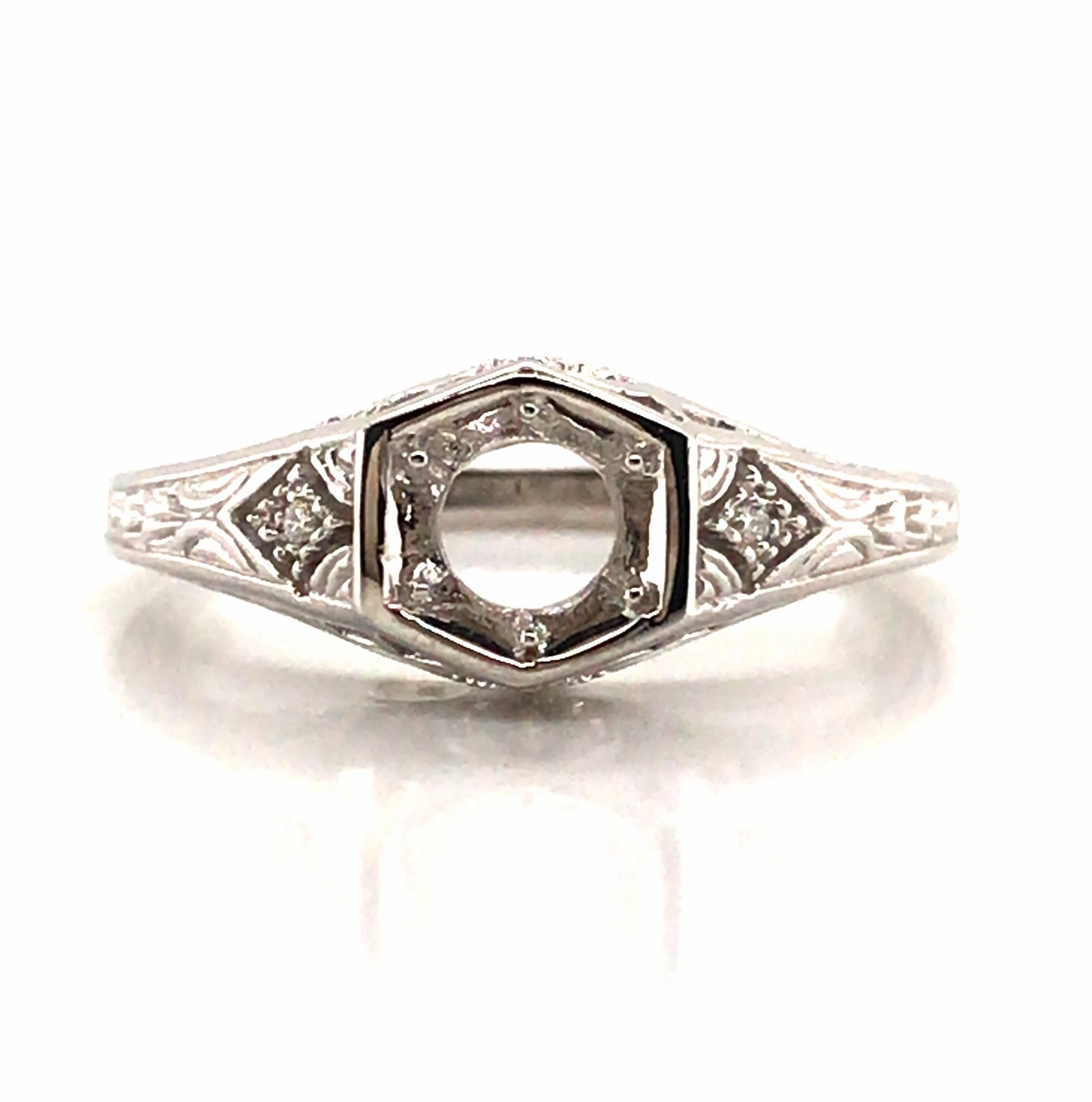 ** Elegant Solitaire Diamond Engagement Ring in 14k White Gold** Dazzling Look Party Detail