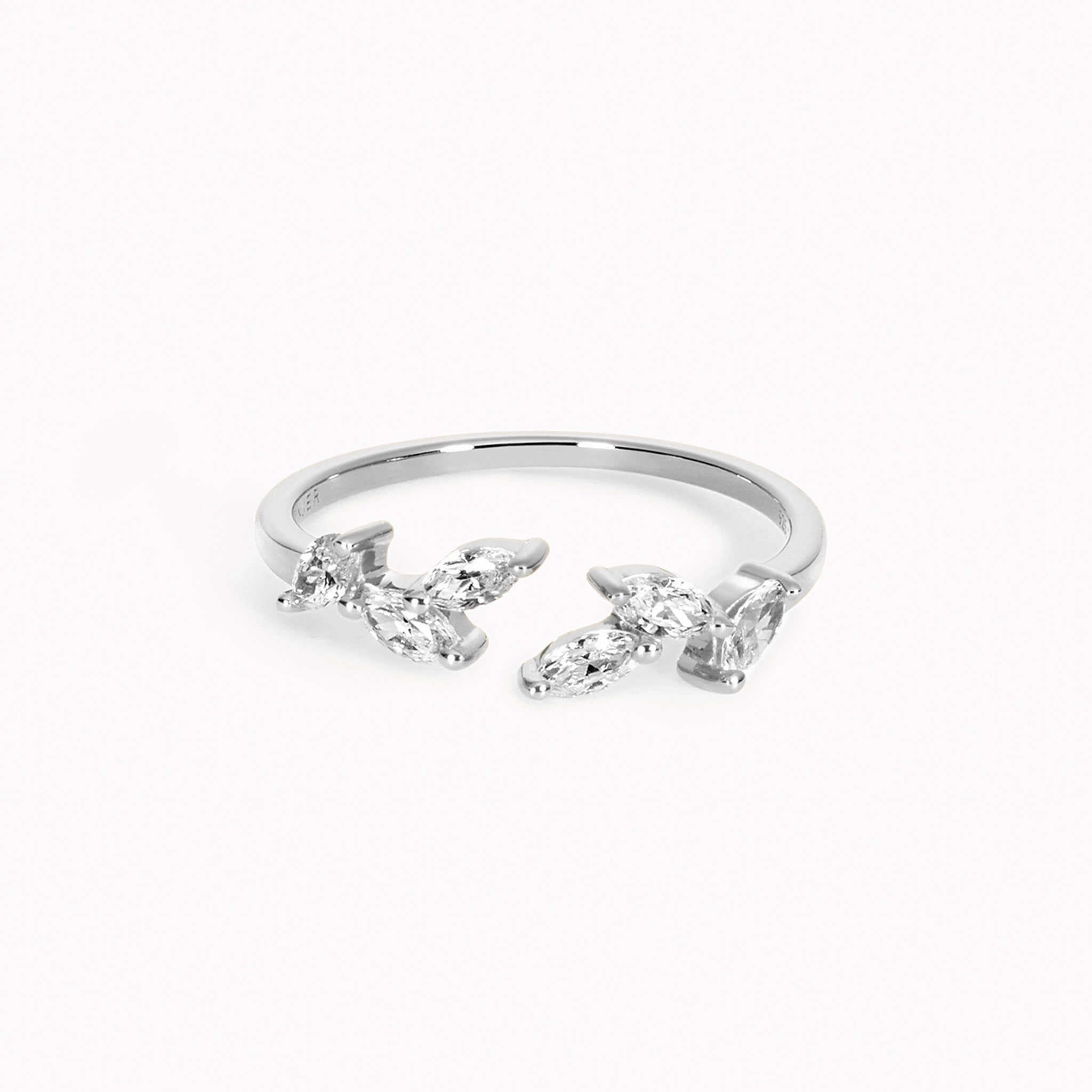 Silver Open Leaf Ring - Ada Effortless Sparkle Delicate Highlight