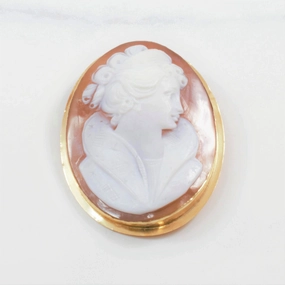 Textured Layers Daily Style Convertible Cameo Brooch Pendant Circa 1930's