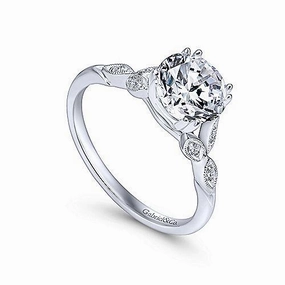Fine Product Dainty Floral Style Round Diamond Ring 14K White Gold 191A