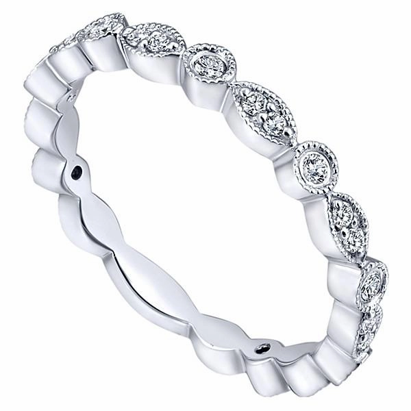 Modern Ornament Timeless Look Marquise Shaped Round Diamond Ring 14K White Gold