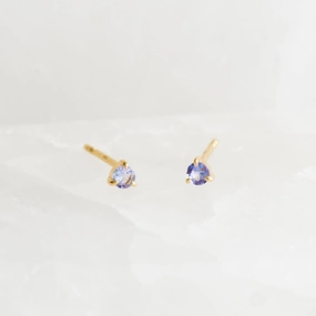 December Birthstone Stud Earrings 14k Gold - Tanzanite Classic Charm