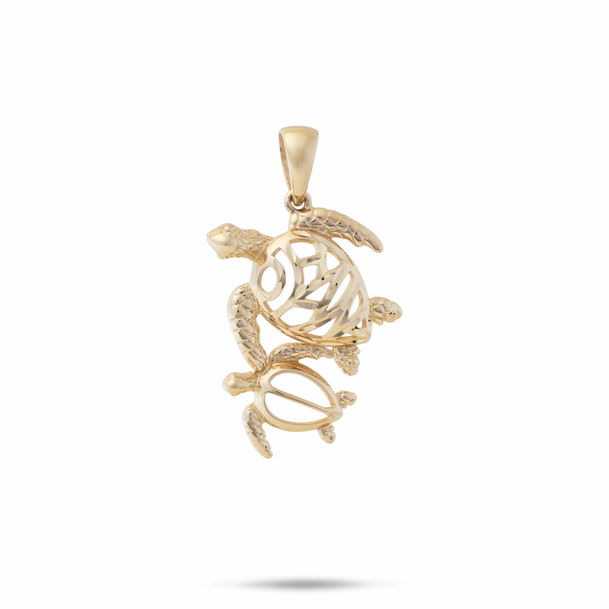 Honu ?Ohana (Family) Pendant in Gold - 19mm Elegant Spark Signature Accent