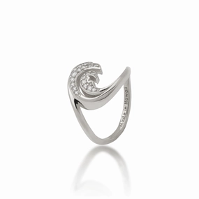 Nalu Ring in White Gold with Diamonds - 15mm Subtle Vibe