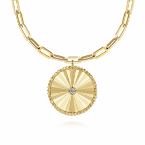 Chic Appeal Minimal Charm Diamond Cut - 18" 14K Yellow Gold Textured Diamond Medallion Hollow Chain Necklace