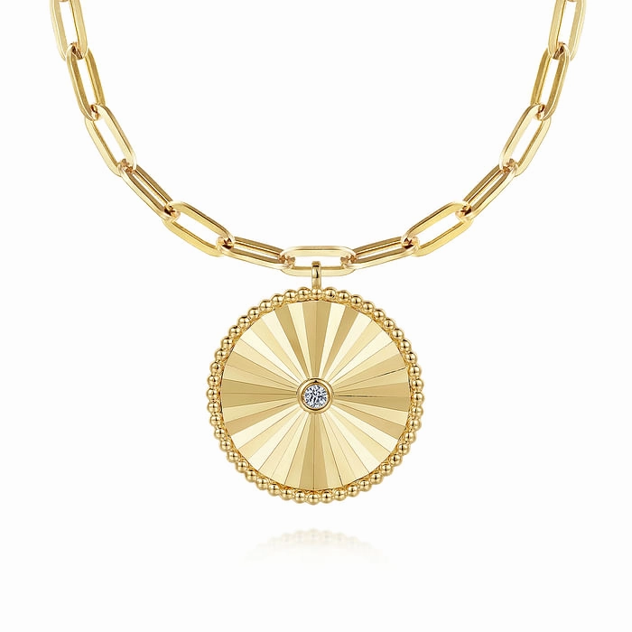 Simple Detail Diamond Cut - 18" 14K Yellow Gold Textured Diamond Medallion Hollow Chain Necklace