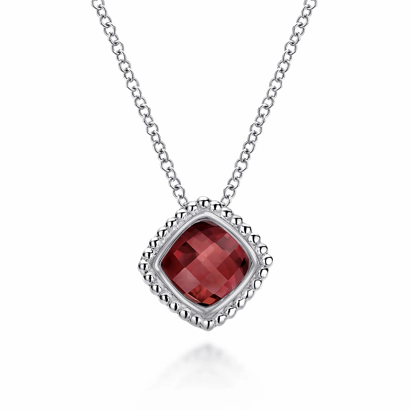 925 Sterling Silver Bujukan Garnet Pendant Necklace Timeless Line Lustrous Sparkle