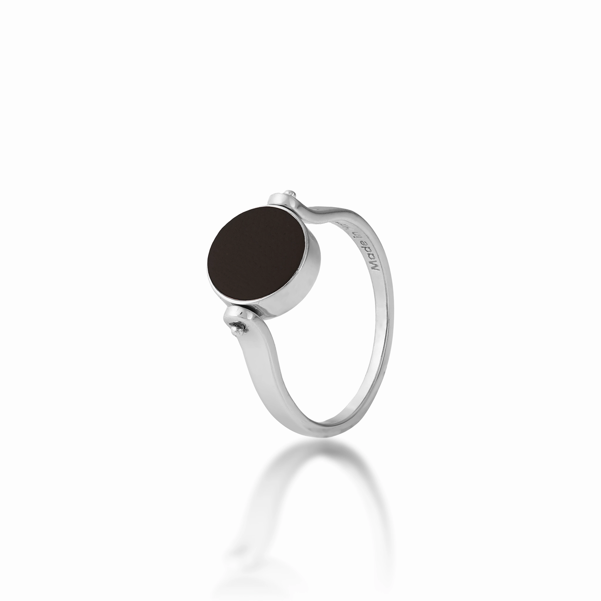 Fashionable Detail Layered Look Eclipse Flipside Black Coral & Mother of Pearl Ring in White Gold - 9mm