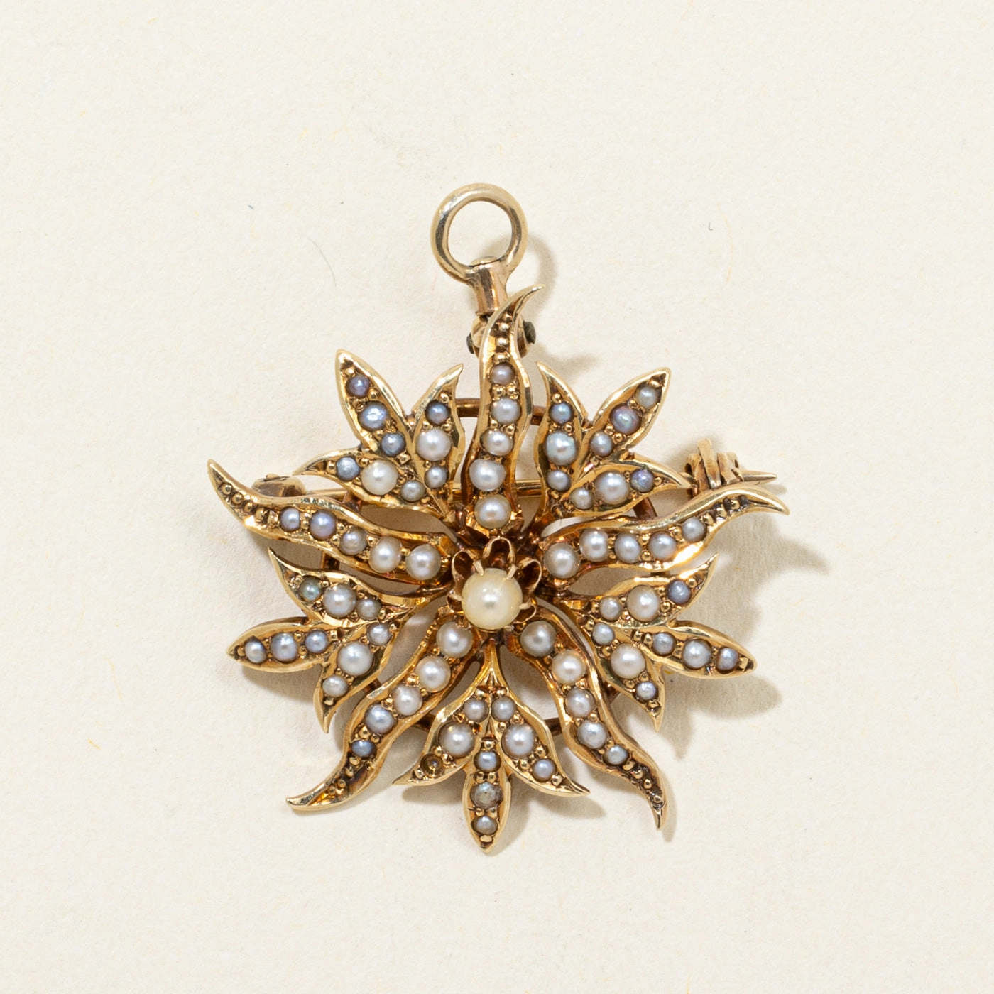 Refined Piece Gleaming Gem Edwardian Pearl Sunburst Convertible Pendant & Brooch