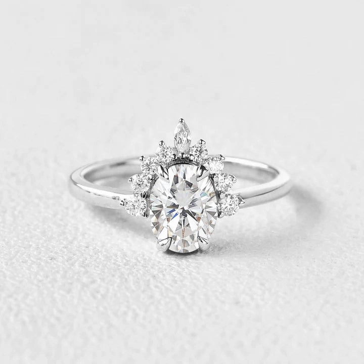 Soft Reflection Oval Cut Moissanite 4 Prongs White Gold Ring