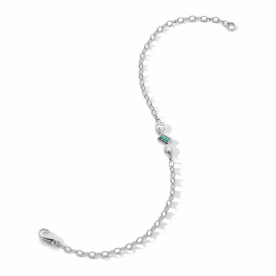 Modern Shape Emerald and Lab Grown Diamond Accented Chain Bracelet
