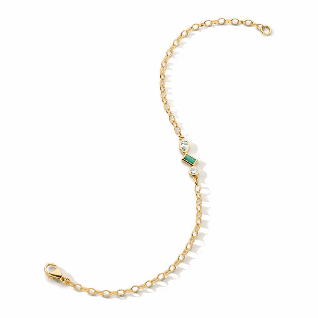 Subtle Accent Art Deco Feel Emerald and Lab Grown Diamond Accented Chain Bracelet